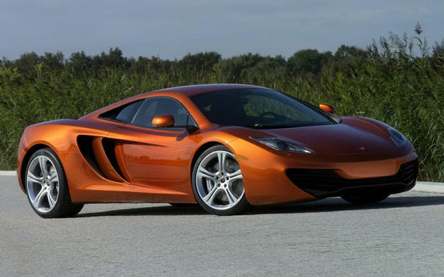 ［写真蔵］マクラーレン MP4‐12C…F1レースのノウハウ