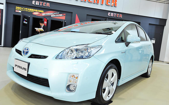 新車販売、プリウスが5か月連続で1位…9月