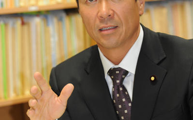 国交省副大臣に民主党・馬淵氏と社民党・辻元国対委員長が就任