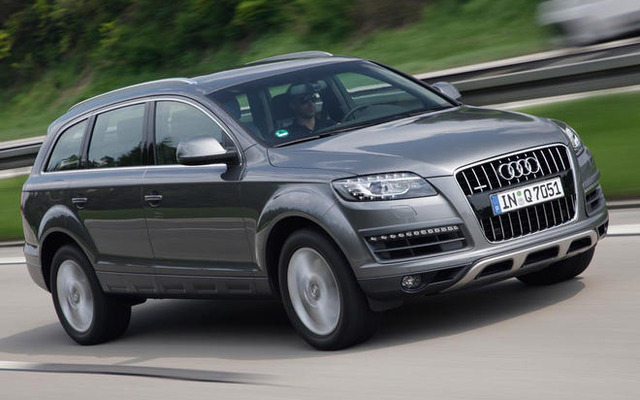 アウディ Q7 新型…発表会をTwitterでリアルタイム配信