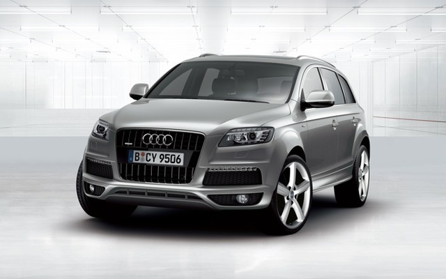 アウディQ7