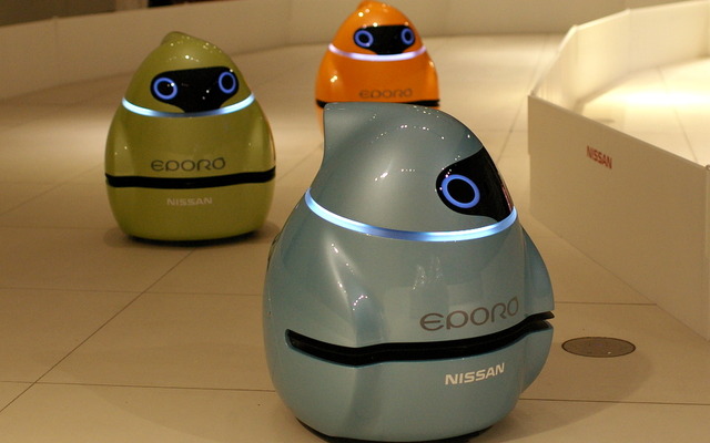 日産　ロボットカー　エポロ（EPORO）