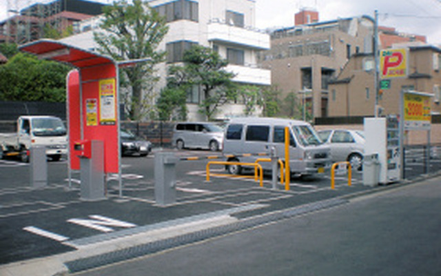 港第16元麻布2丁目駐車場