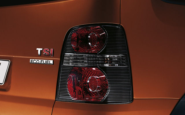 トゥーラン TSI