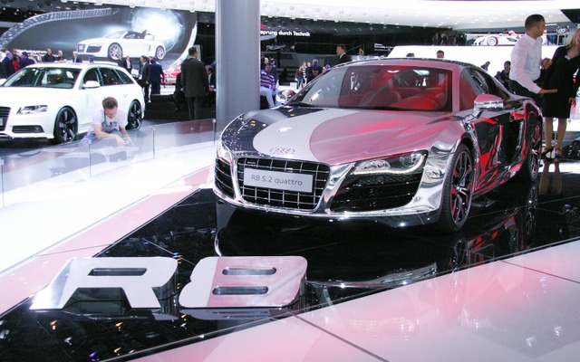 R8 5.2 クワトロ（フランクフルトモーターショー09）