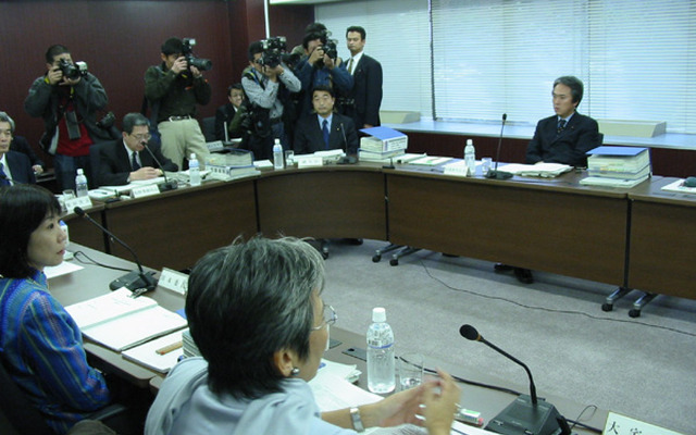 【民営化最終提言】推進委、今井委員長辞任のなか異例の決着