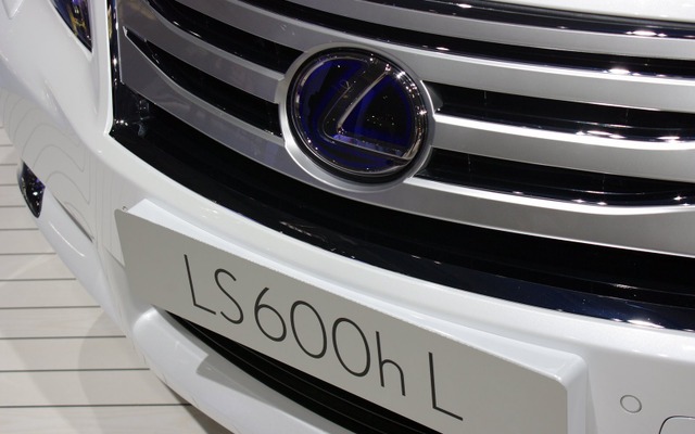 レクサス LS600hL マイナーチェンジ