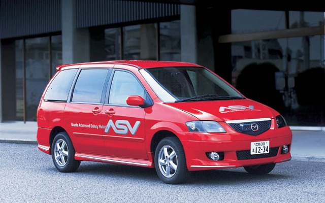 マツダ、ASV＝先進安全自動車の公道走行試験を開始