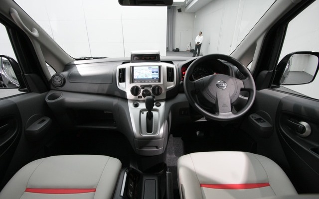 NV200バネットタクシー