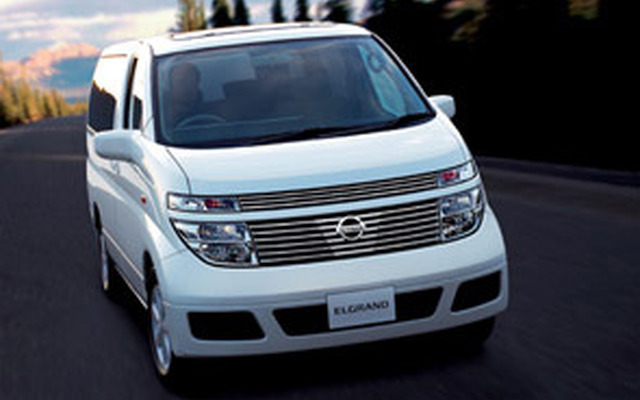 おめでとう日産『エルグランド』…累計販売25万台で特別仕様車