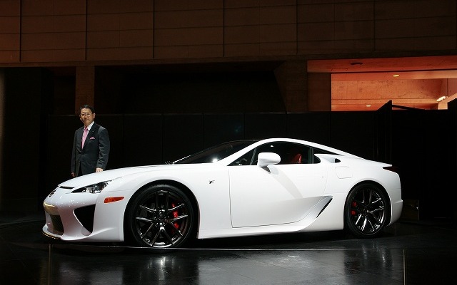 レクサスLFA