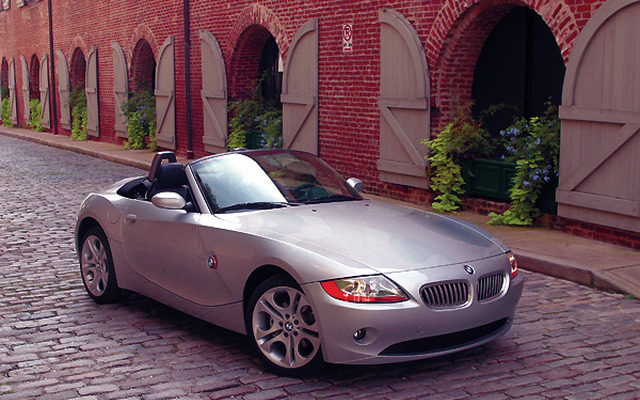 BMW『Z4』ロードスター---注目の日本市場価格、公式発表