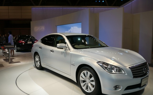 日産フーガHV