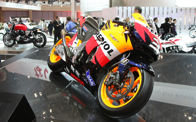 ホンダRC212V