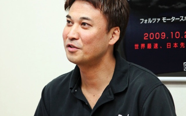 米Turn10社所属で、本作のシニアゲームデザイナーを努める谷口潤氏