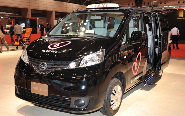日産 NV200バネット みんなのタクシー