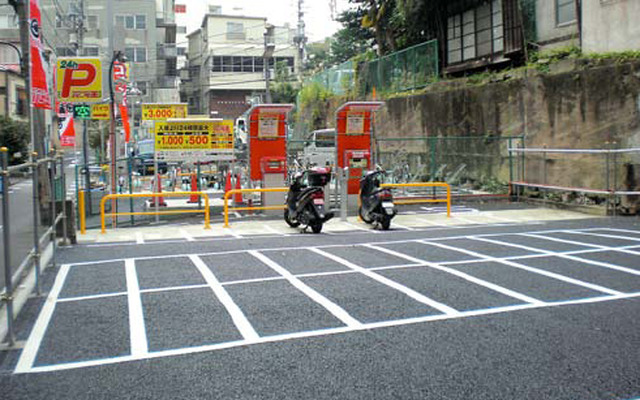 港第18 神谷町バイク駐車場（東京都 港区 虎ノ門）