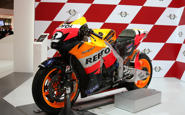 ホンダRC212Vレプリカ