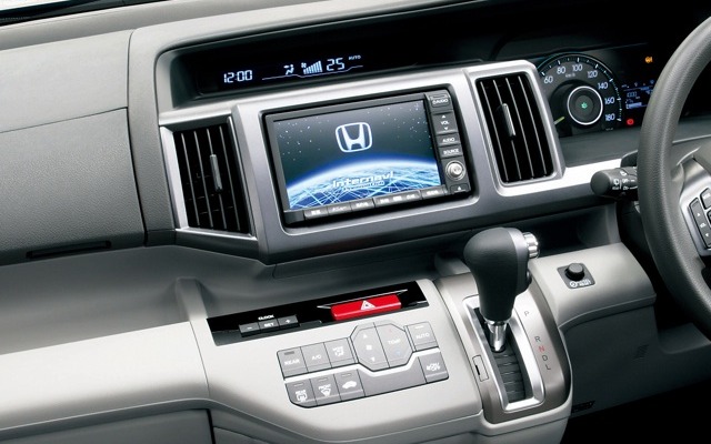 ステップワゴン新型