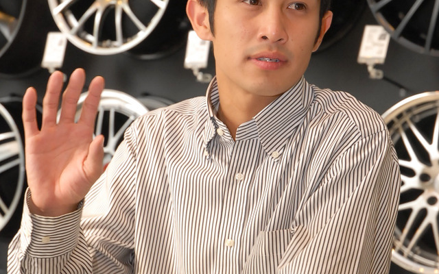 板垣大輔マネージャー「単なる高級ブランド店ではなく、軽自動車のタイヤ1本の需要も積み上げていきたい」