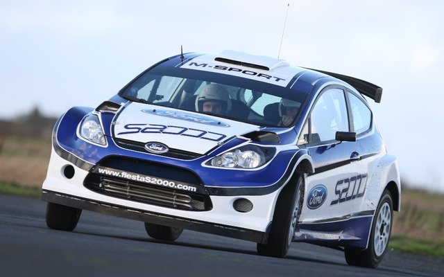 新型ラリーカー「フィエスタS2000」
