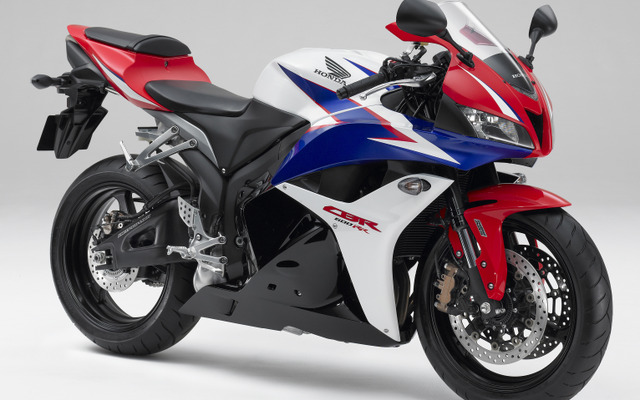 CBR600RR ABS（トリコロール）