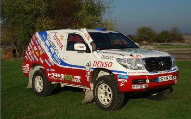 ランドクルーザー200ラリー車