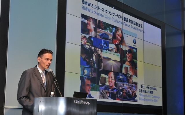 日本法人代表取締役社長ローランド・クルーガー氏
