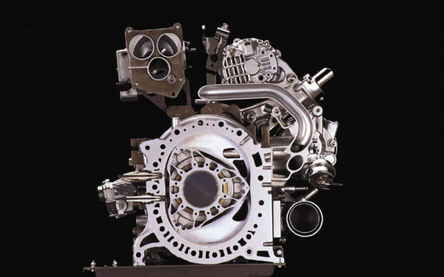 『RX-7』が2007年に復活する? ---マツダ、ブース社長の約束