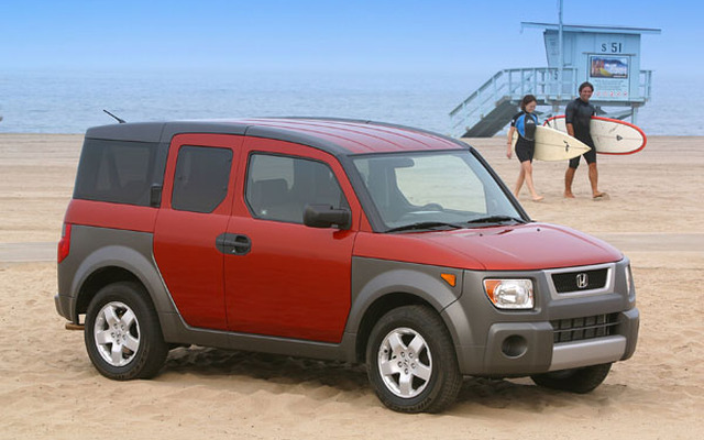【キャンピング＆RVショー出品車】あのホンダ『エレメント』、日本での反応は?