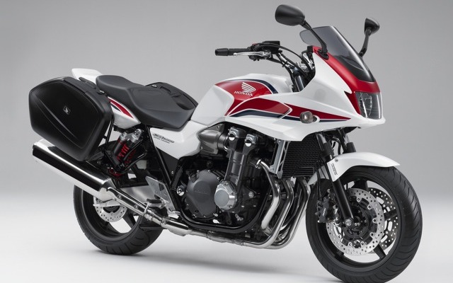 CB1300 SUPER TOURING 