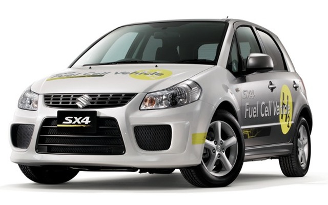 SX4-FCV。GMと共同開発していた燃料電池車