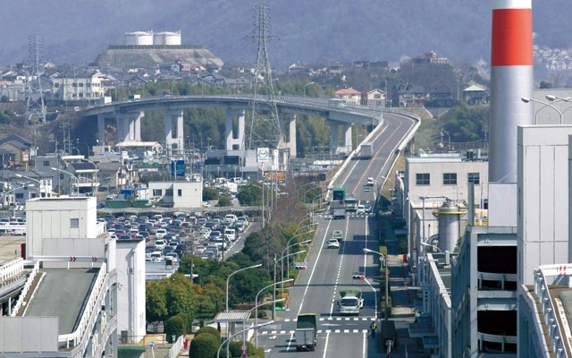 東洋大橋