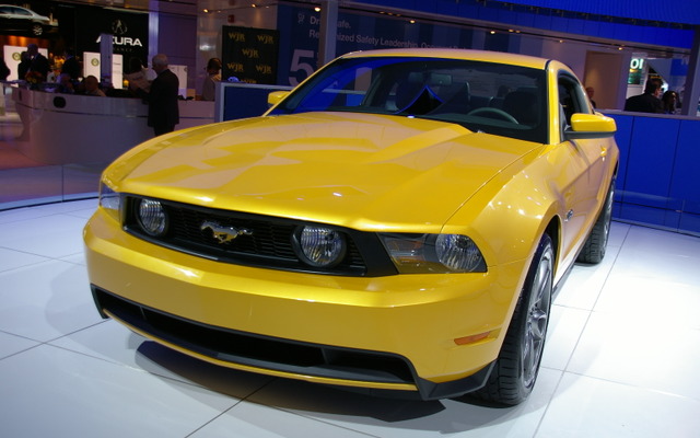 フォード マスタング GT 5.0リットル V8