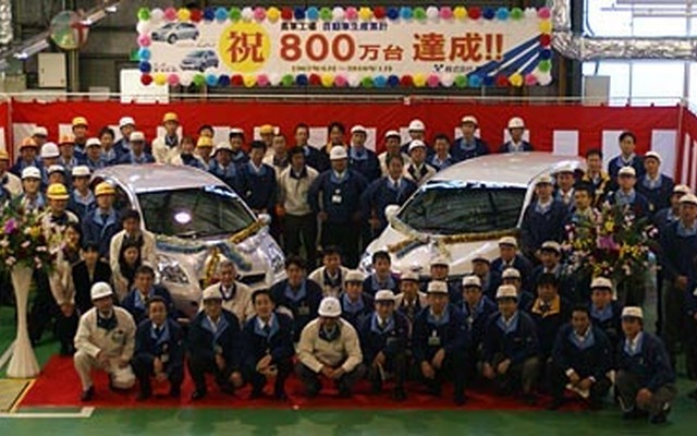 自動車累計生産台数800万台を達成