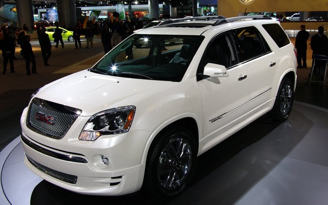 GMC アカディア デナリ