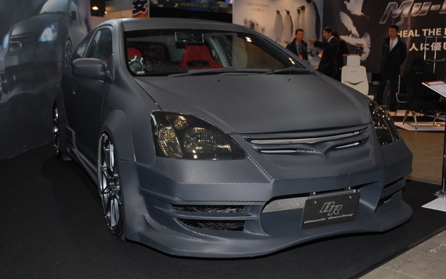 ホンダ シビック「Black Racing Art factory CIVIC」（Black Racing）