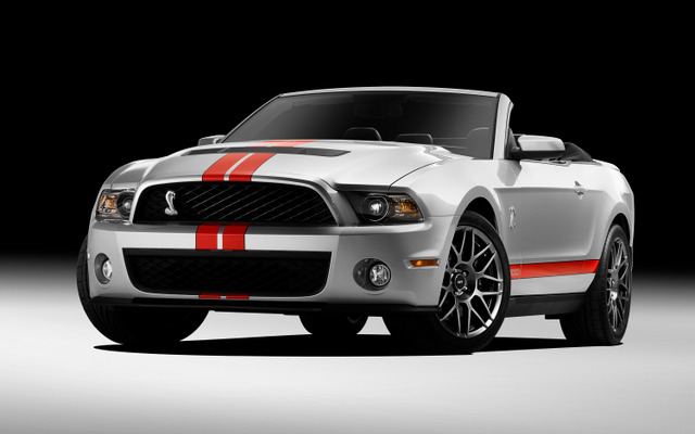 シェルビー GT500 2011年モデル