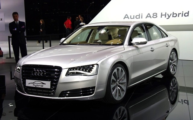 アウディ A8 ハイブリッド