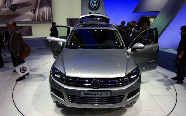 VW　トゥアレグ ハイブリッド