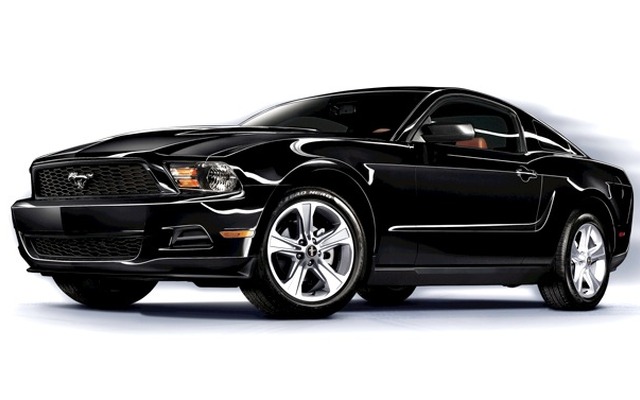 2011年型マスタングV6