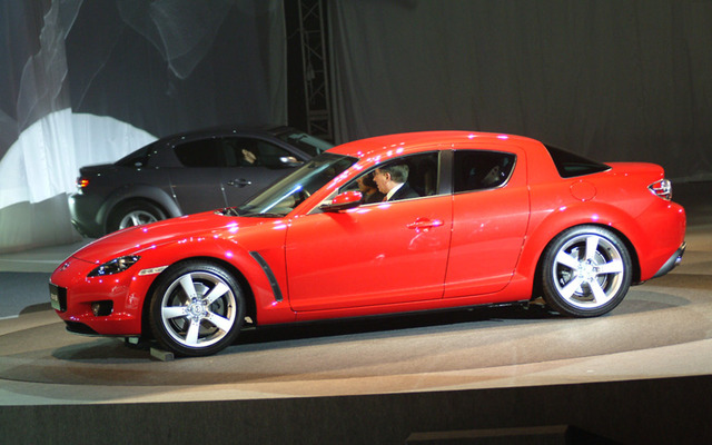 【マツダ『RX-8』発表】販売の中心は北米市場---3万台