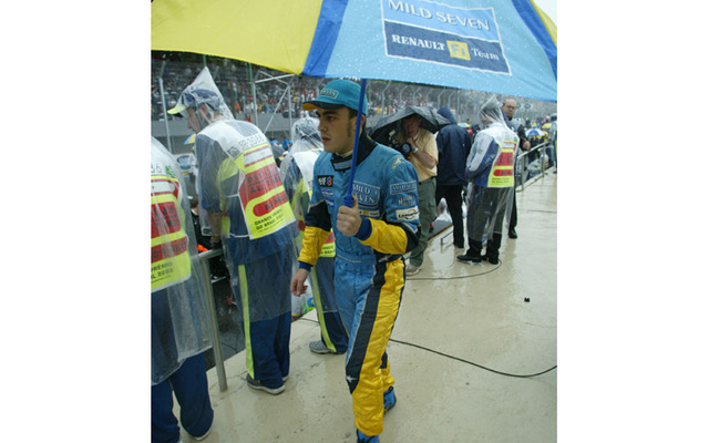 アロンソ、無事に退院……F1ブラジルGPクラッシュ