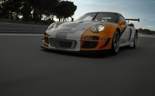 911GT3 RハイブリッドとカイエンSハイブリッドのPR映像