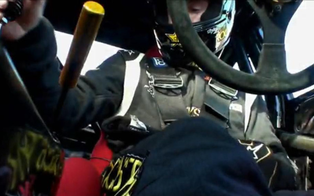 tcベースのレーシングカーを使用した公道ドリフト映像