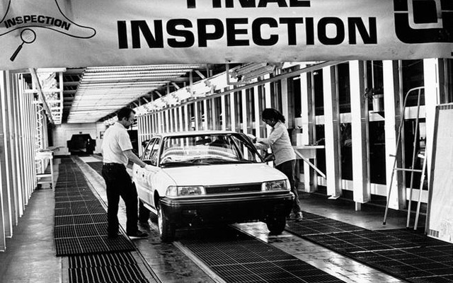北米トヨタは18日、4月1日にNUMMIを閉鎖することでUAWと最終合意したと発表（写真は1985年のNUMMI）