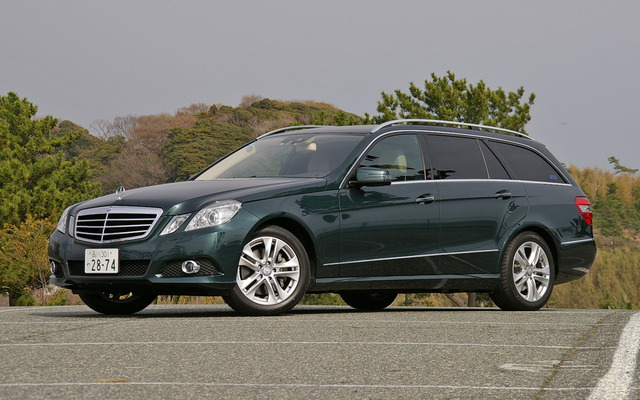 E350 4マチック ステーションワゴン アバンギャルド