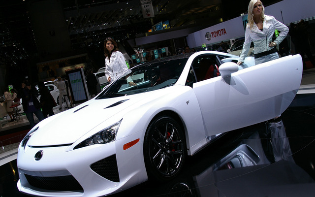 LFA（ジュネーブモーターショー10）