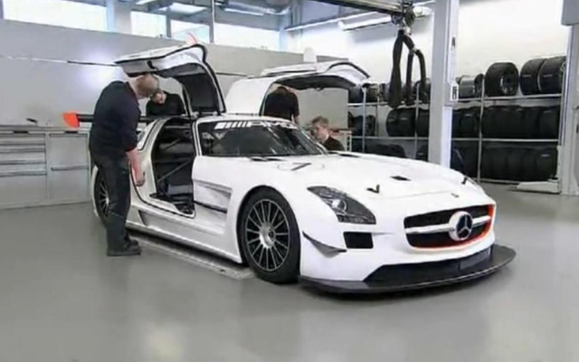 SLS AMG GT3のイメージ映像