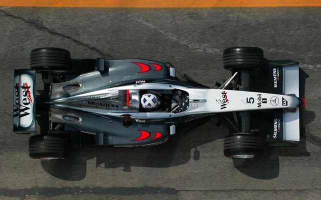 メルセデスが他チームへエンジン供給